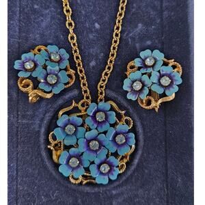 Vintage AVON Love Blossoms Convertible Necklace/ Brooch and Matching Earrings